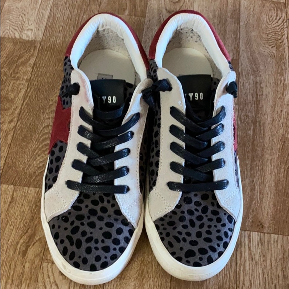 Steve Madden Sneakers